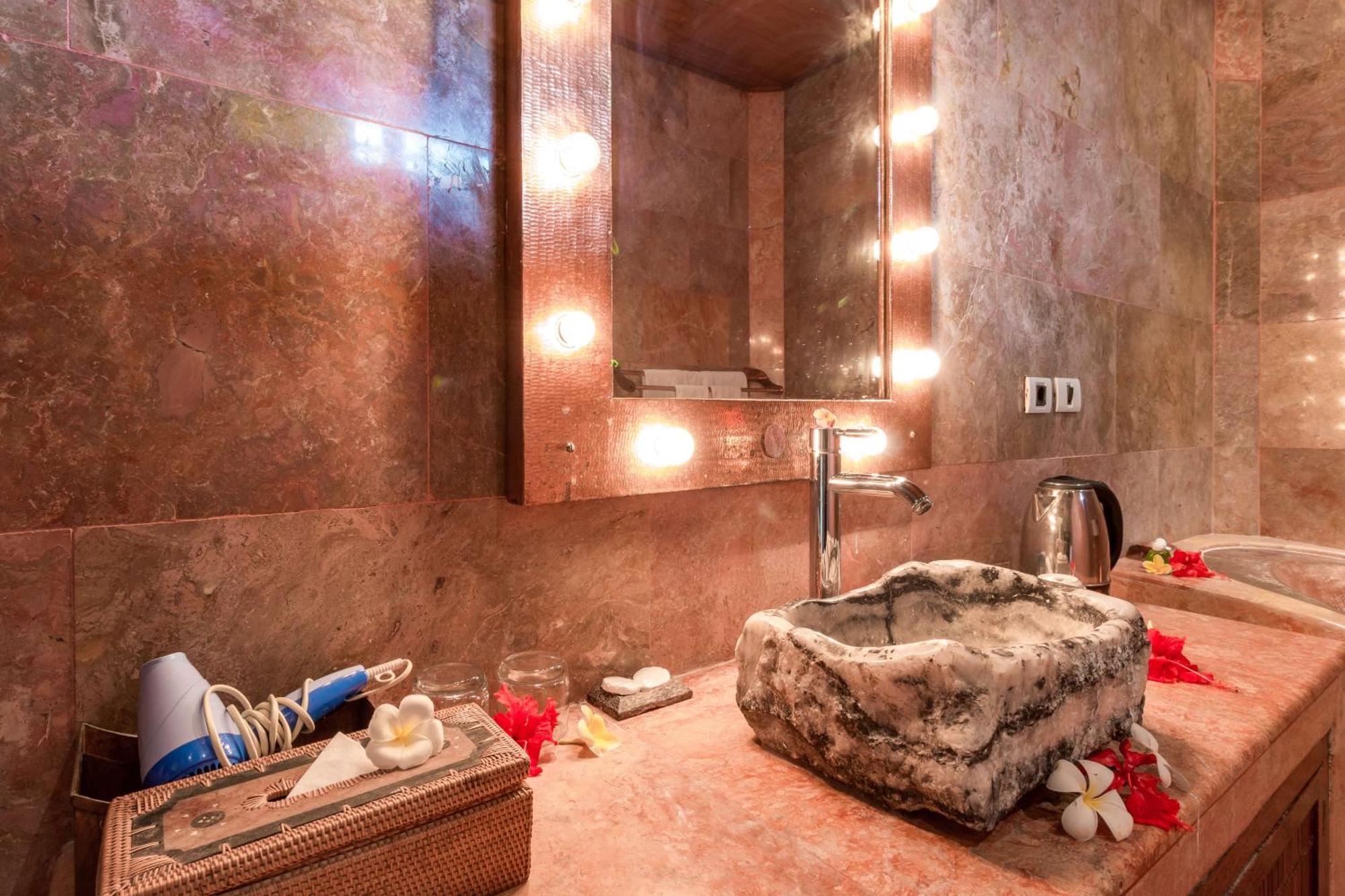 タナ メラ アート リゾート ウブド 部屋 写真
